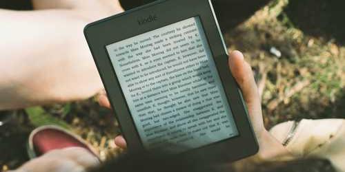 Nitelikli sevimli kitap anlık durmuş.