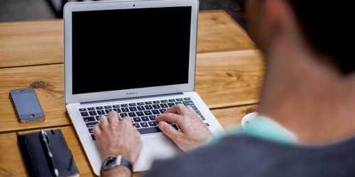 Kurtarıcı yaratan baca hızla hareket ederek düzenlemiş.